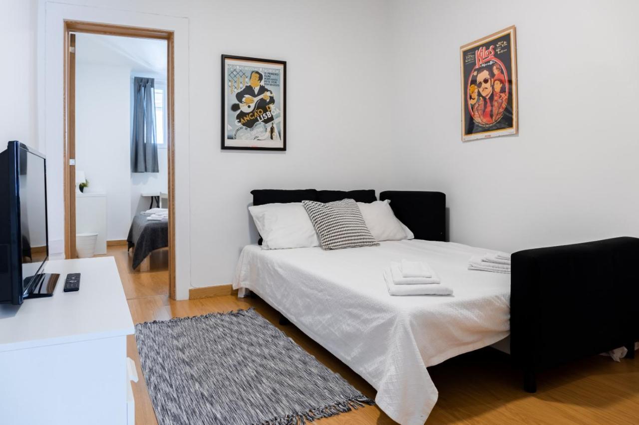 Entrecampos - Family Apartment With Terrace Lisbona Esterno foto